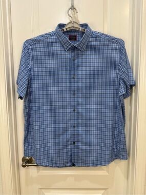 UNTUCKit Blue Checked Short Sleeve Button-Down Shirt